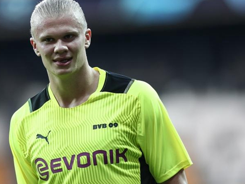 雷速体育12月7日讯 NBA常规赛继续进行，老鹰客场131-116战胜奇才。