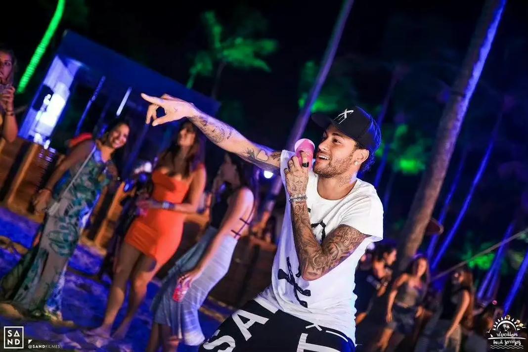 高调冲超！深圳青年人官宣：球队不差钱，已联系4名中超外援（豪言冲超！深圳青年人官宣：资金雄厚，已与4名中超外援接触）