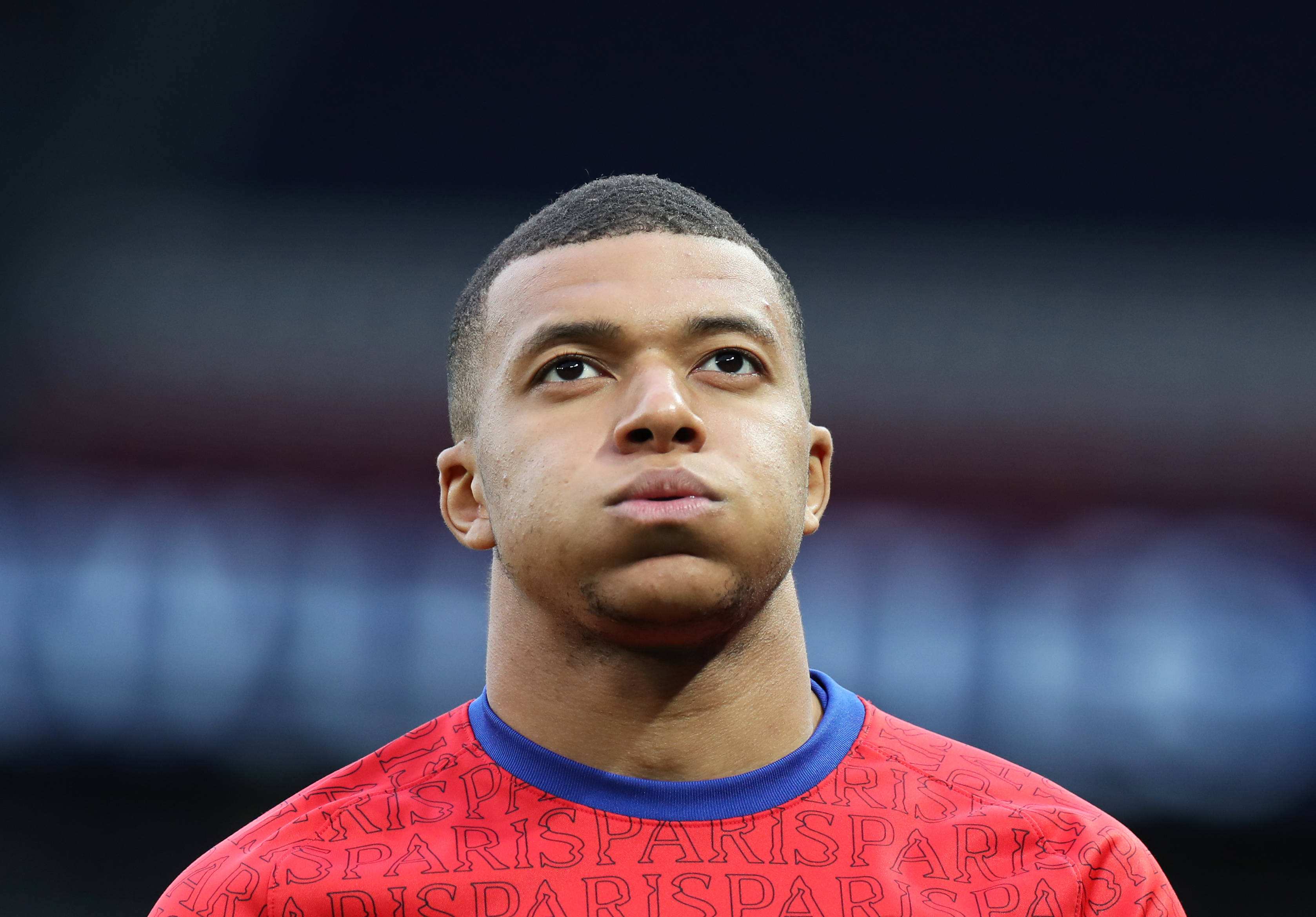 咔咔一顿扣！克里斯17中11&罚球9中6砍下28分8板4助2断