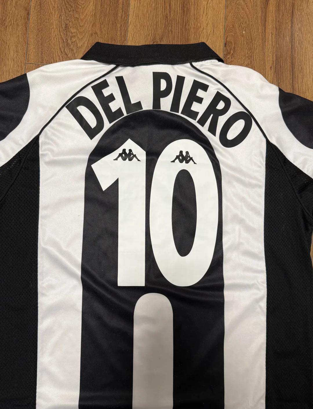 新华社：男足留洋呈现低龄化趋势，中资球队发挥重要作用（新华社：中资球队助推男足留洋低龄化）