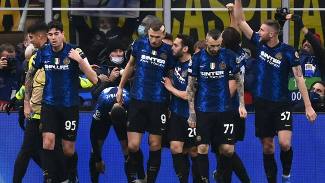 德比战投掷物品，西足协处罚塞维利亚部分看台关闭3场+罚款