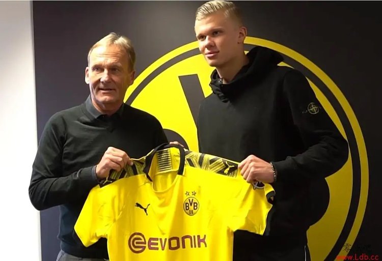 状态出色！唐斯全场投篮23中13，暴砍35分18篮板豪华两双