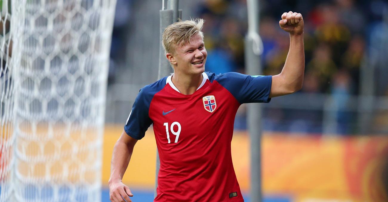 FIFA年度最佳女足球员候选：拉索、邦马蒂、卡尔登泰等人在列（FIFA年度最佳女足候选名单公布：拉索、邦马蒂、卡尔登泰等入选）