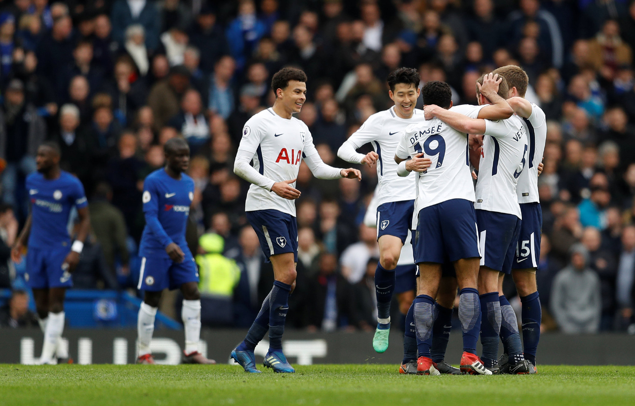 雪藏萨拉赫激活两大亿元先生，伊萨克处子球，利物浦2-0终结3连败