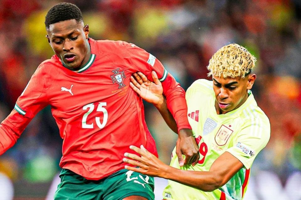 赛季至今效率图公布：火箭进攻第1&独行侠垫底，雷霆防守最强