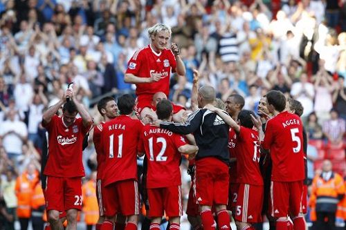 2025中超大结局：海港夺冠，申花亚军，梅州、亚泰降级（2025中超收官：海港问鼎，申花获亚军，梅州与亚泰降级）