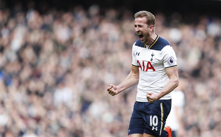 英超战报：利物浦2-1逆转热刺,（英超快讯：利物浦2-1逆转击败热刺）