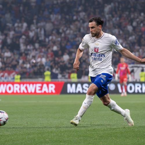 杜兰特谈输球：失误是主要原因，浓眉今天很有侵略性很难限制